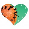 Horloge murale en verre surface structurée, en forme de coeur, Taille 355 x 285 mm
